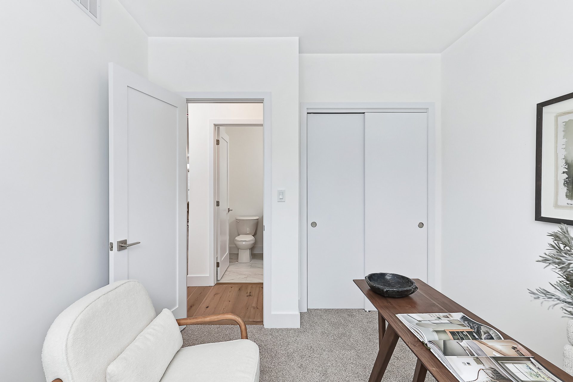 Bedroom with closet and ensuite